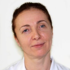 Врач-терапевт, <br>семейный врач первой категории, <br>кандидат медицинских наук: Маяцкая Оксана Витальевна