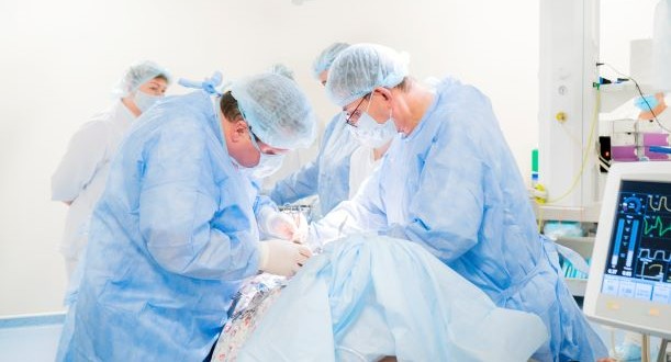 Эндопротезирования коленного сустава в Оксфорд Медикал