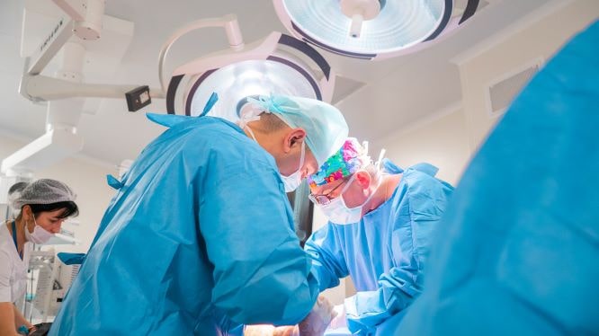 Ортопедичні операції в Оксфорд Медікал