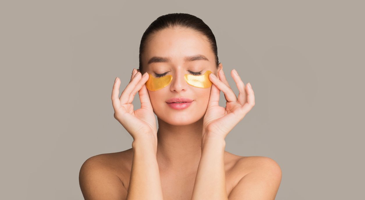 Как снять отеки под глазами в домашних условиях