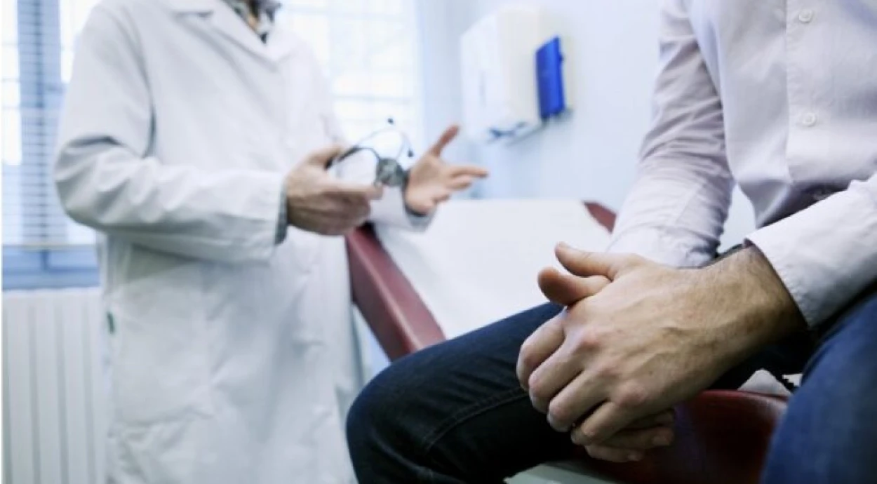 Короткая уздечка полового члена: когда нужна операция?