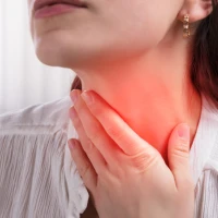 Чому болить горло та як його лікувати?