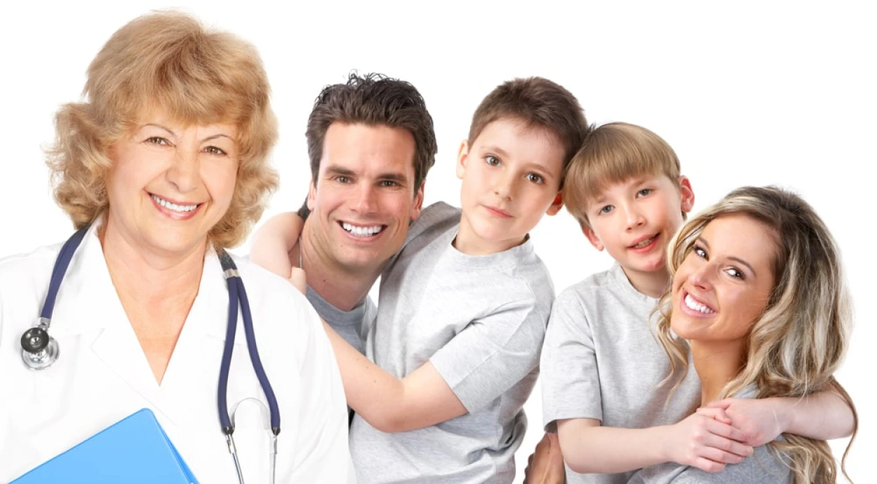 Семейный врач в частной клинике: за и против