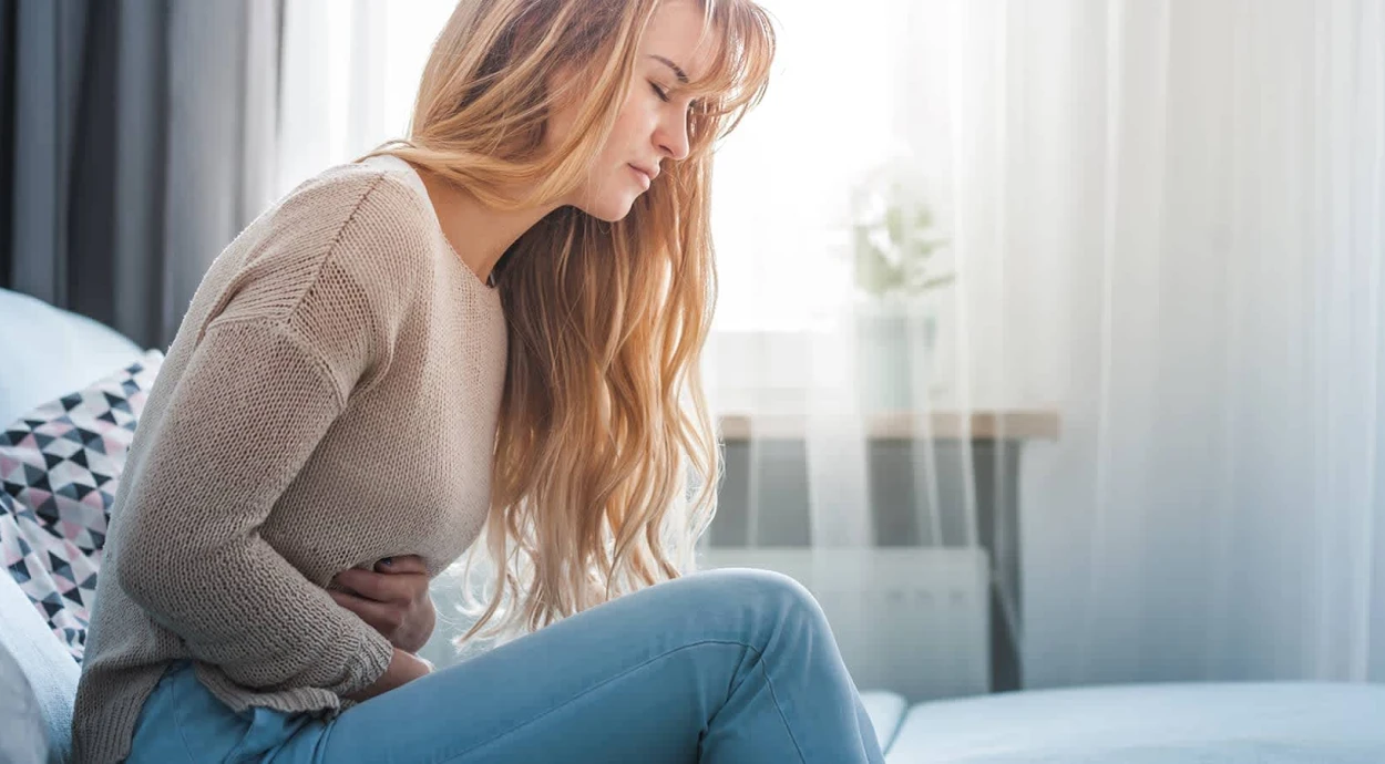 Синдром хронічного тазового болю у жінок: причини та лікування
