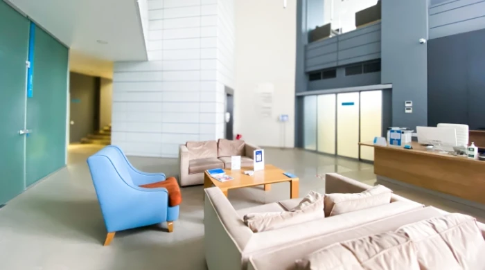 Киев, ул. Березняковская, 30б