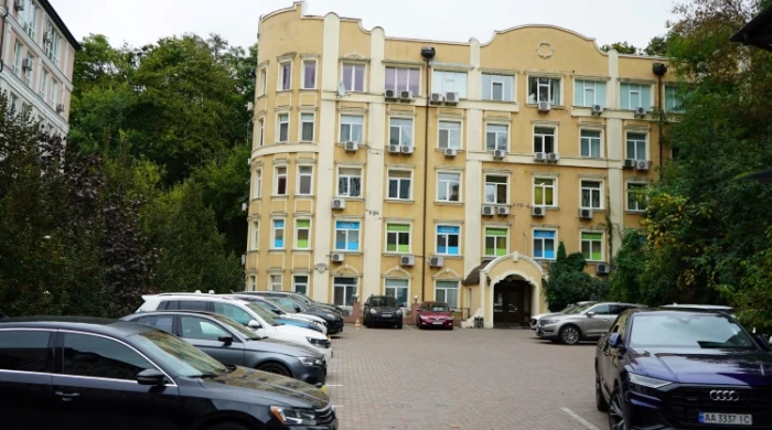 Киев, ул. Глубочицкая, 40х