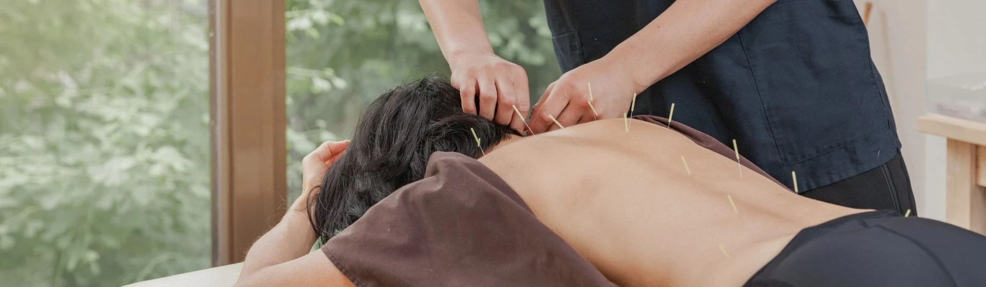 Рефлексотерапия в частной клинике Оксфорд Медикал Киев