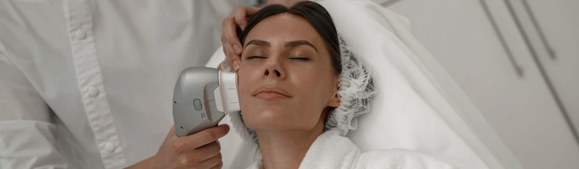 RF лифтинг в частной клинике Оксфорд Медикал Киев