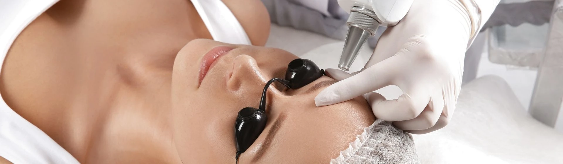 Лазерное удаление сосудистой сетки в частной клинике Оксфорд Медикал Киев