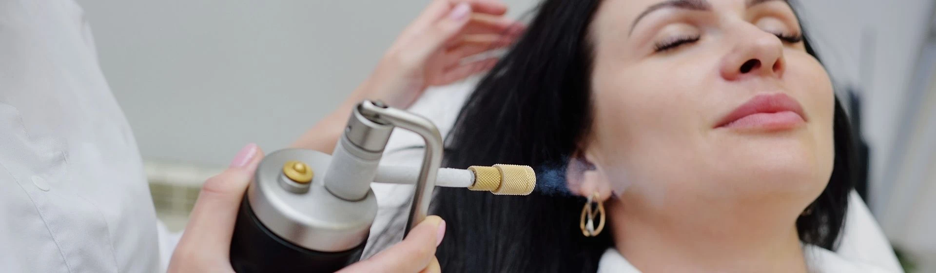 Криомассаж в частной клинике Оксфорд Медикал Киев