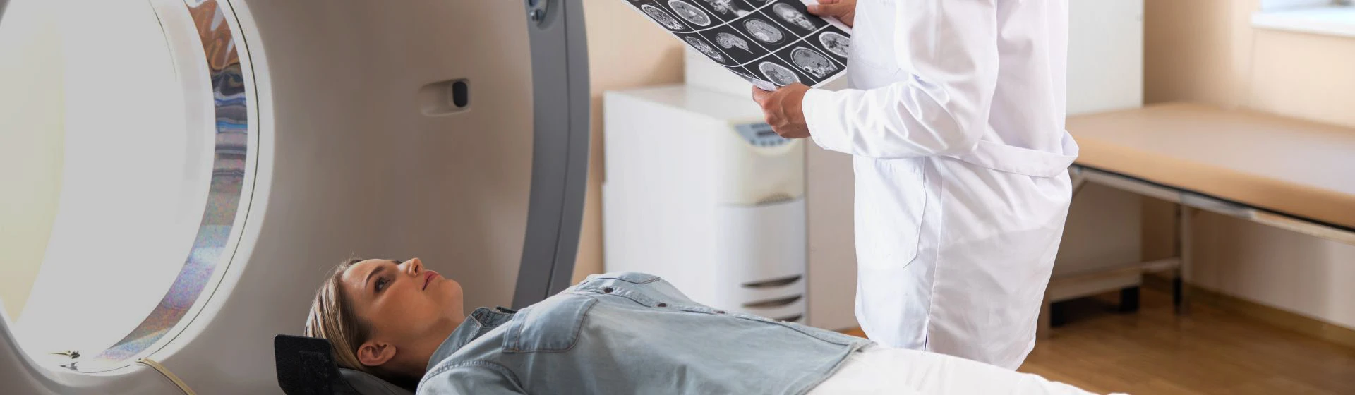 КТ суглобів в приватній клініці Оксфорд Медікал Київ