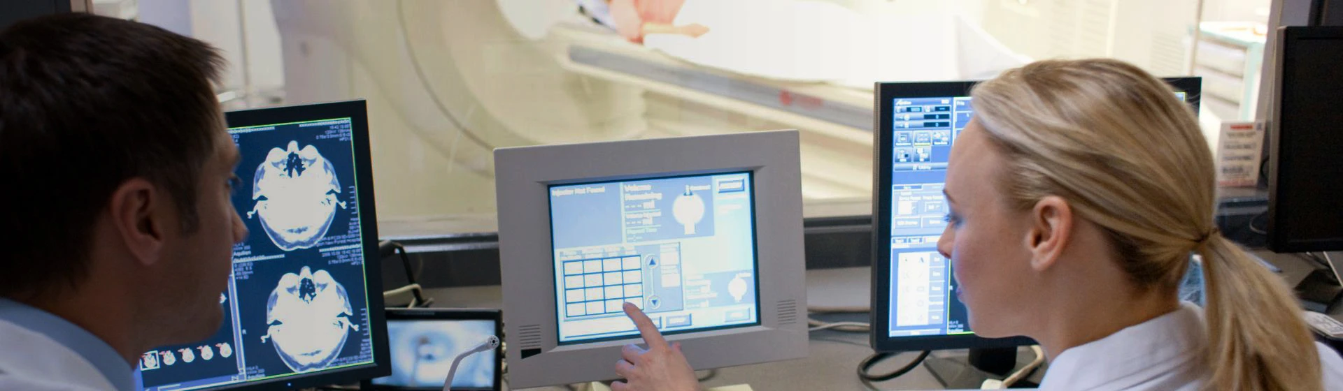 КТ головы в частной клинике Оксфорд Медикал Киев