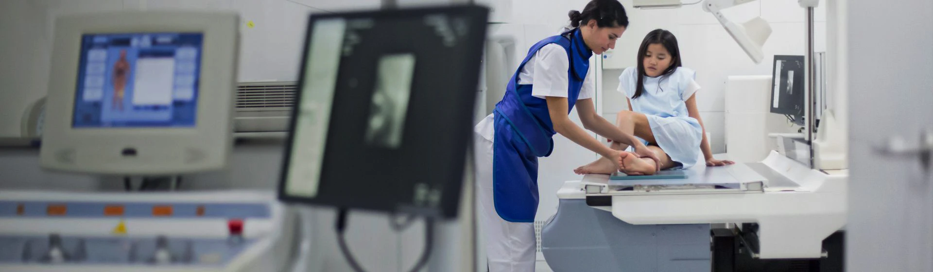 Рентген ребенка в частной клинике Оксфорд Медикал Киев