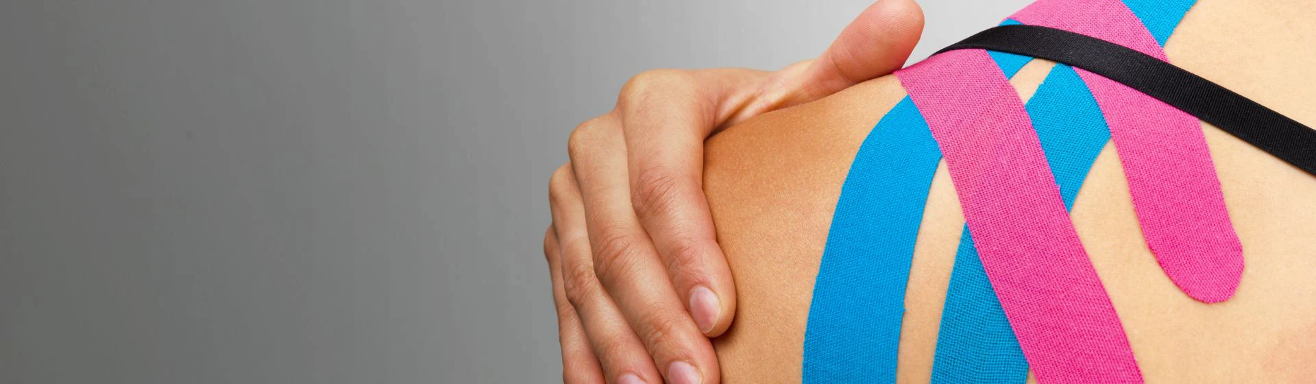 Кинезиотейпирование в частной клинике Оксфорд Медикал Киев