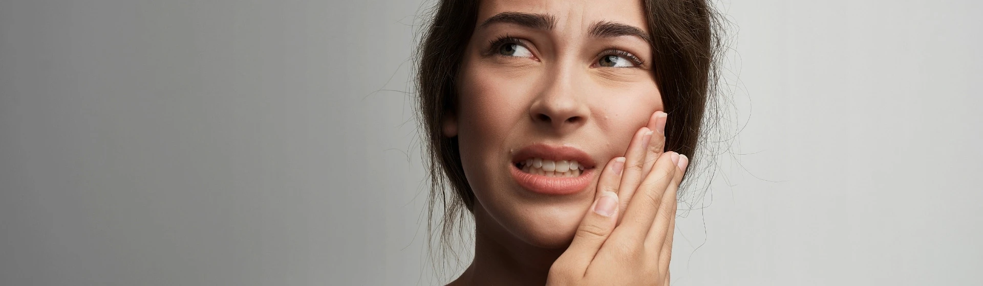 Скорая стоматологическая помощь в частной стоматологии Оксфорд Медикал Киев