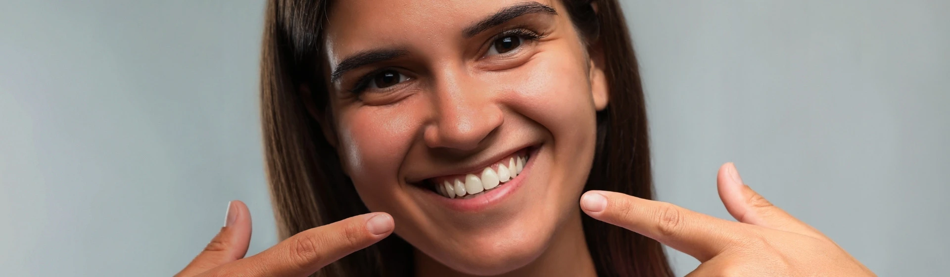 Естетична стоматологія у приватній стоматології Оксфорд Медікал Київ