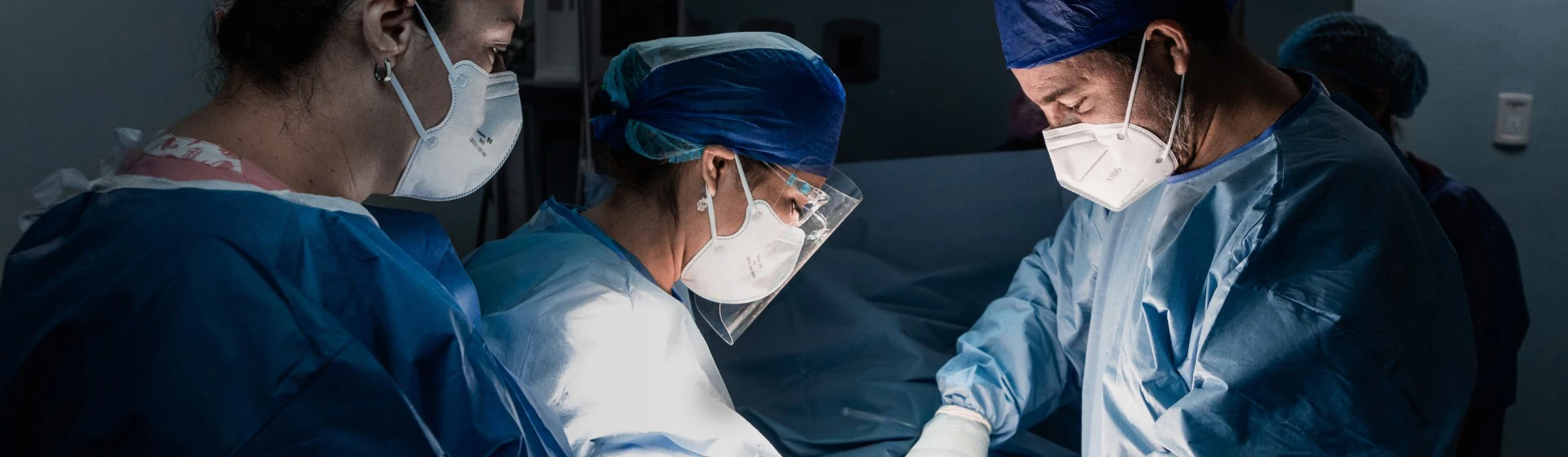 Хирургическое лечение панкреатита в частной стоматологии Оксфорд Медикал Киев