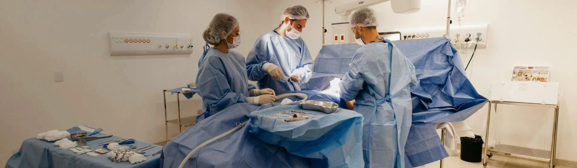 Спинальная хирургия в частной клинике Оксфорд Медикал Киев