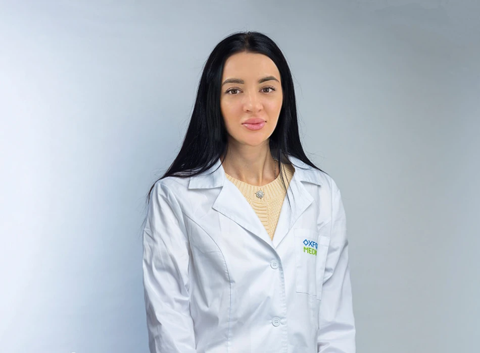 Кристиогло Елена Геннадиевна – офтальмолог частной клиники Оксфорд Медикал Ирпень