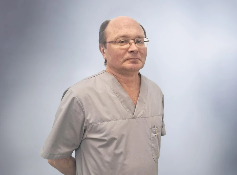 Правдолюбенко Иван Михайлович – врач-анестезиолог частной клиники Оксфорд Медикал Киев