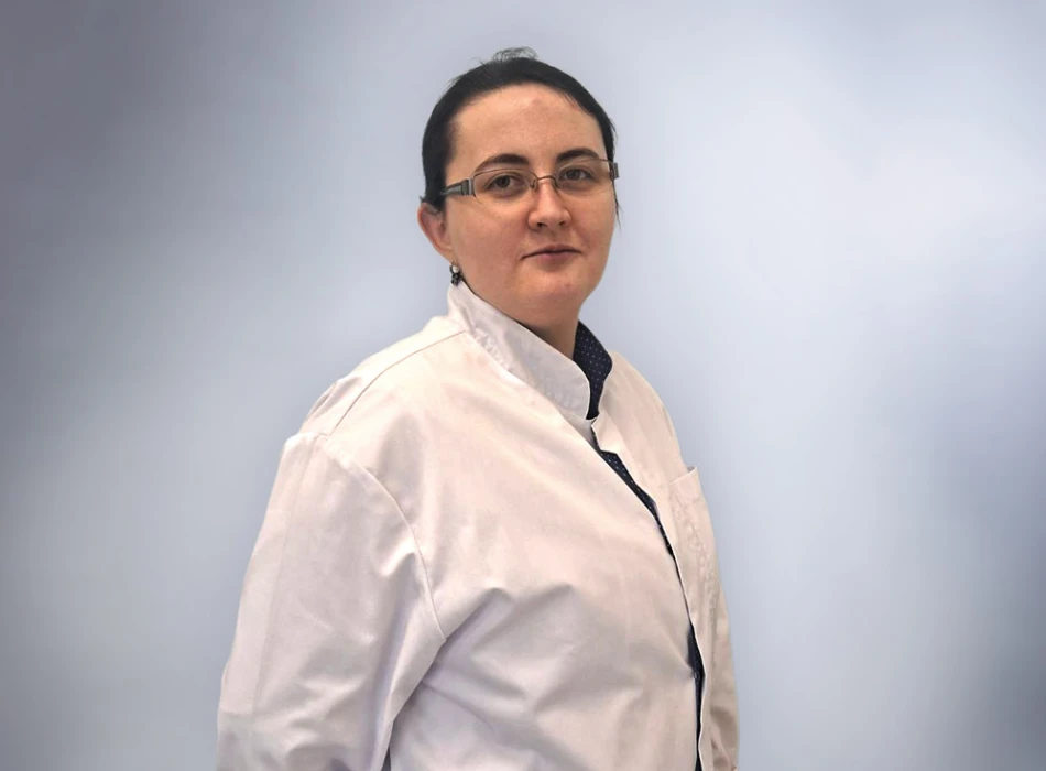 Шамова Наталія Владиславівна – лікар терапевт, лікар невідкладних станів приватної клініки Оксфорд Медікал Київ