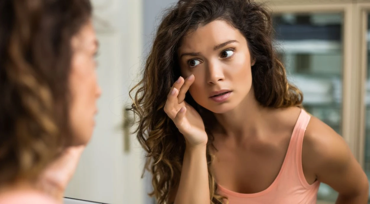 Bags under the eyes: why they appear and how to remove them