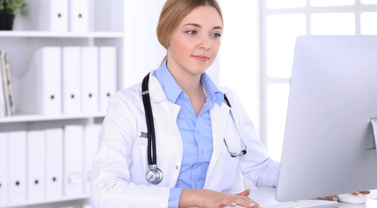 Як відкривається лікарняний: чи може це зробити приватний лікар