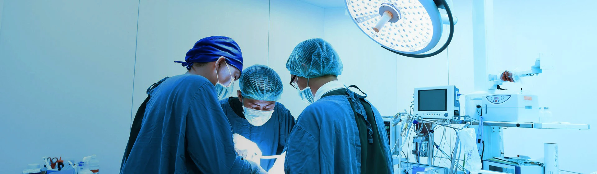 Urgent surgery 24/7 in Kyiv at the Oxford Medical private clinic